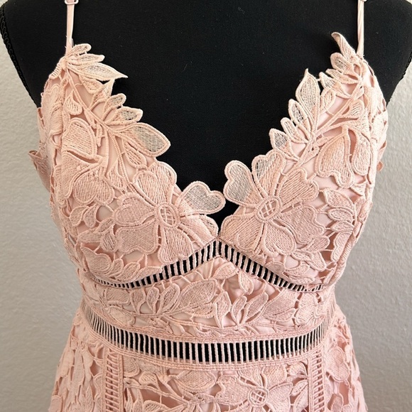 Bardot Botanica Lace Dress in Melon Size 8 - Picture 5 of 14